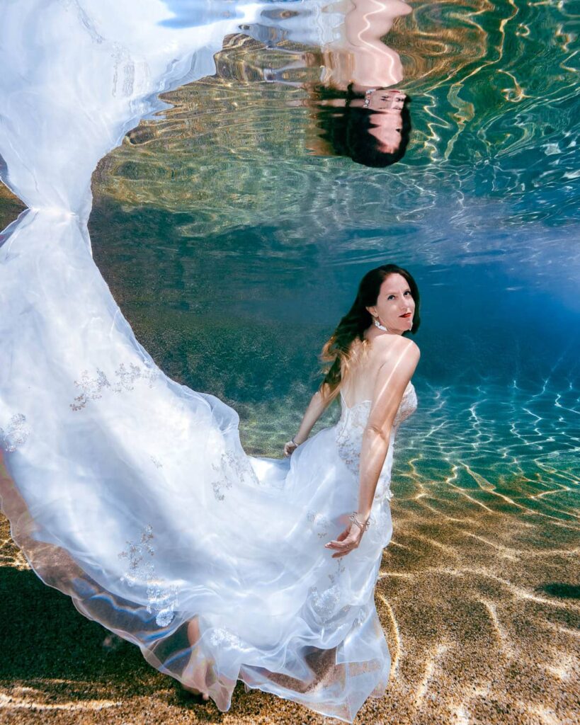 Underwater Trash The Dress Photoshoot in Cairns Australia