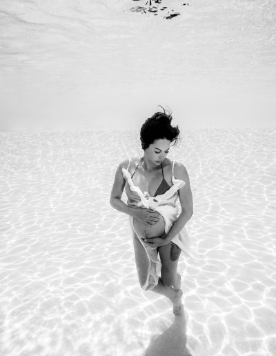 underwater maternity photoshoot Cairns, Port Douglas and Townsville