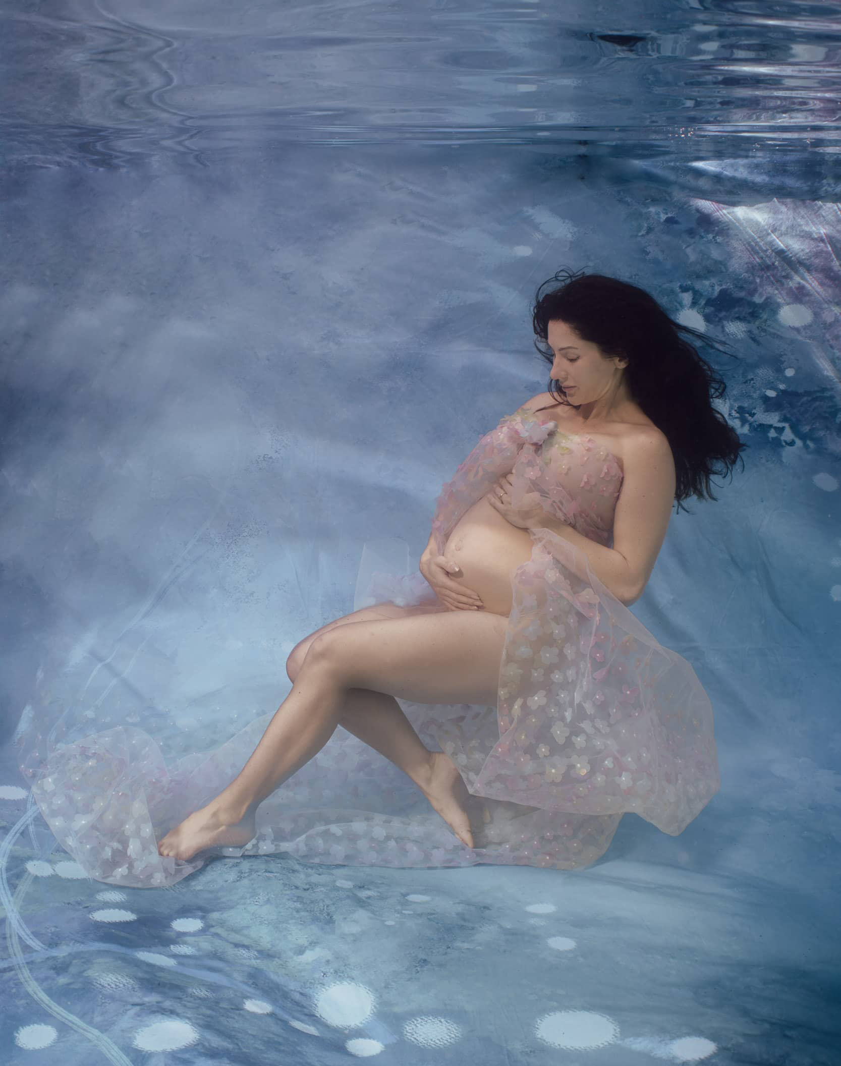 underwater-maternity-20-2 underwater portraits by angelina